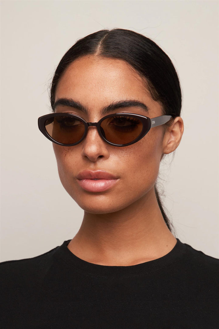 GRETA  Dark Chocolate/Brown