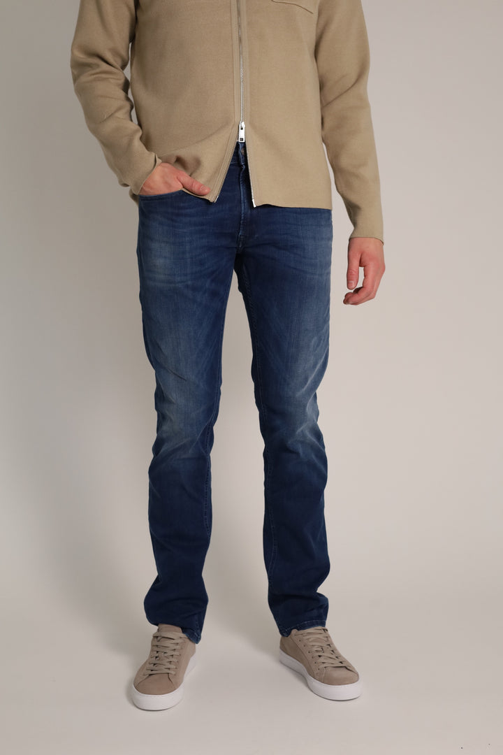 GROVER Dark Blue
