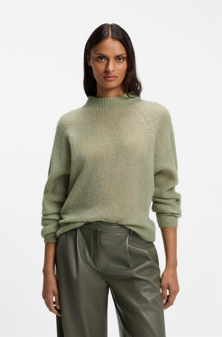 Fewena  Green