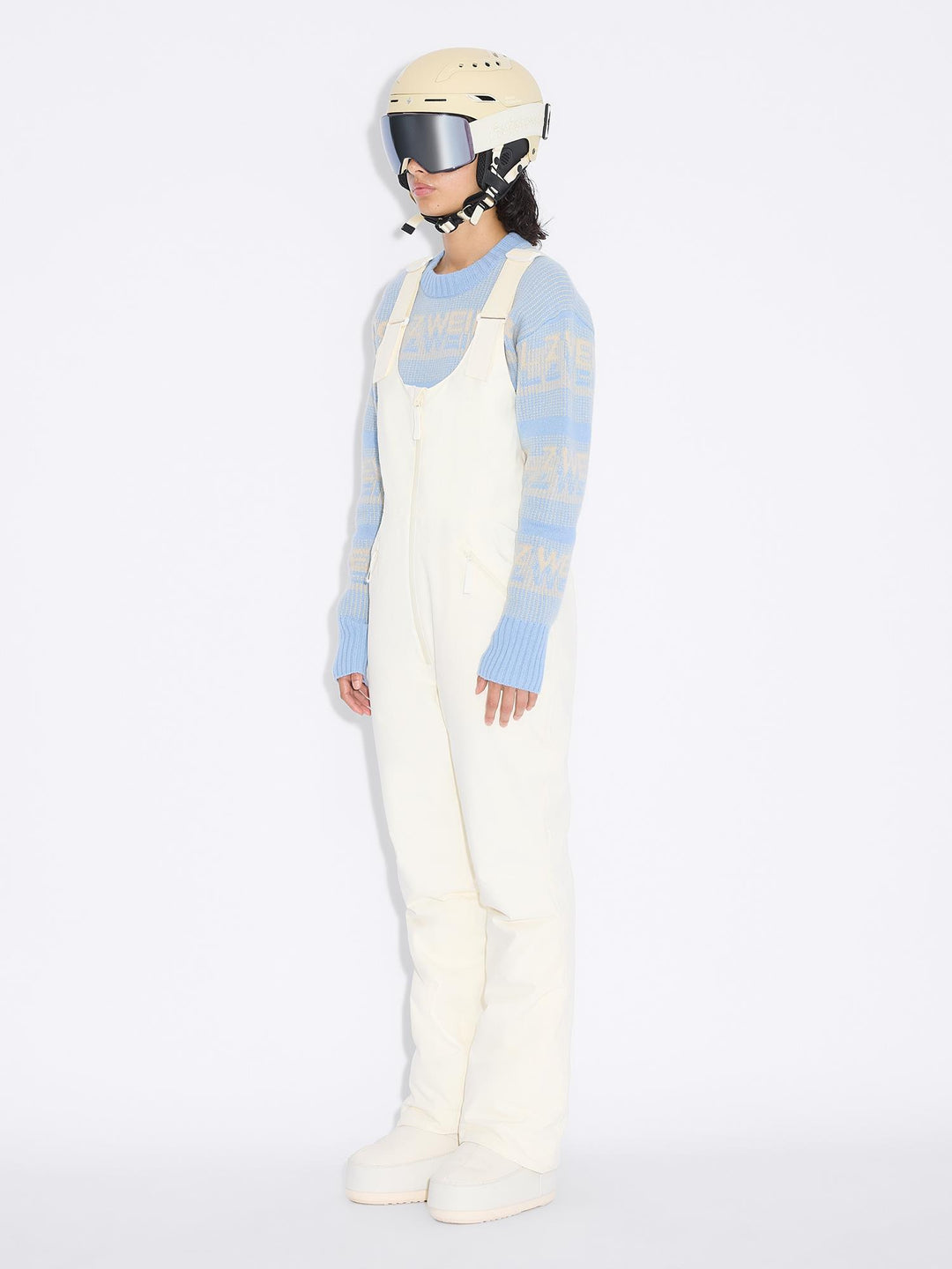 W Tryvann Bib Trousers  Ecru