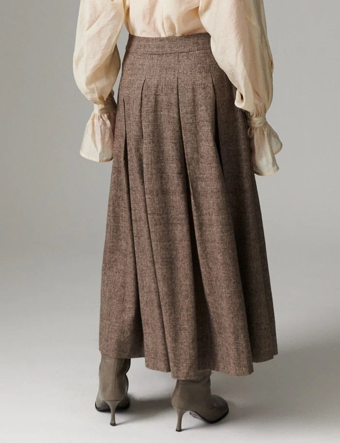DAYChai  Brown Check