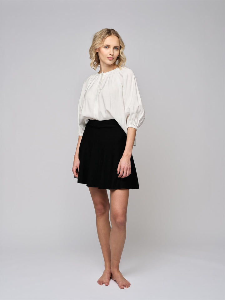 TRINY MERINO SKIRT  Black