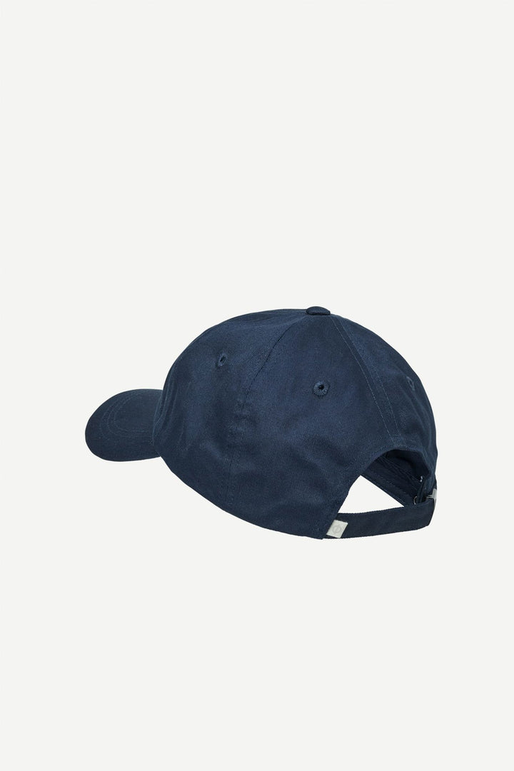 Saaddie Cap 14689  Salute