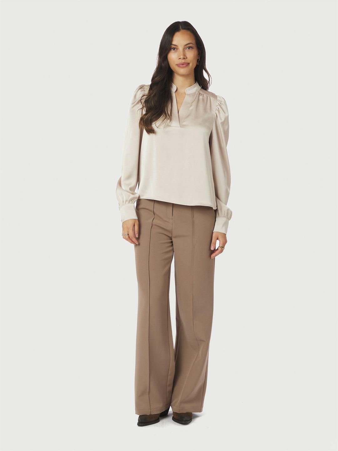 Rosslyn Heavy Sateen Blouse  Champagne