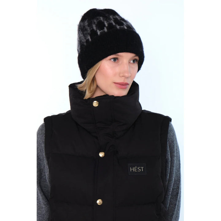 GERA Beanie  Jet Black