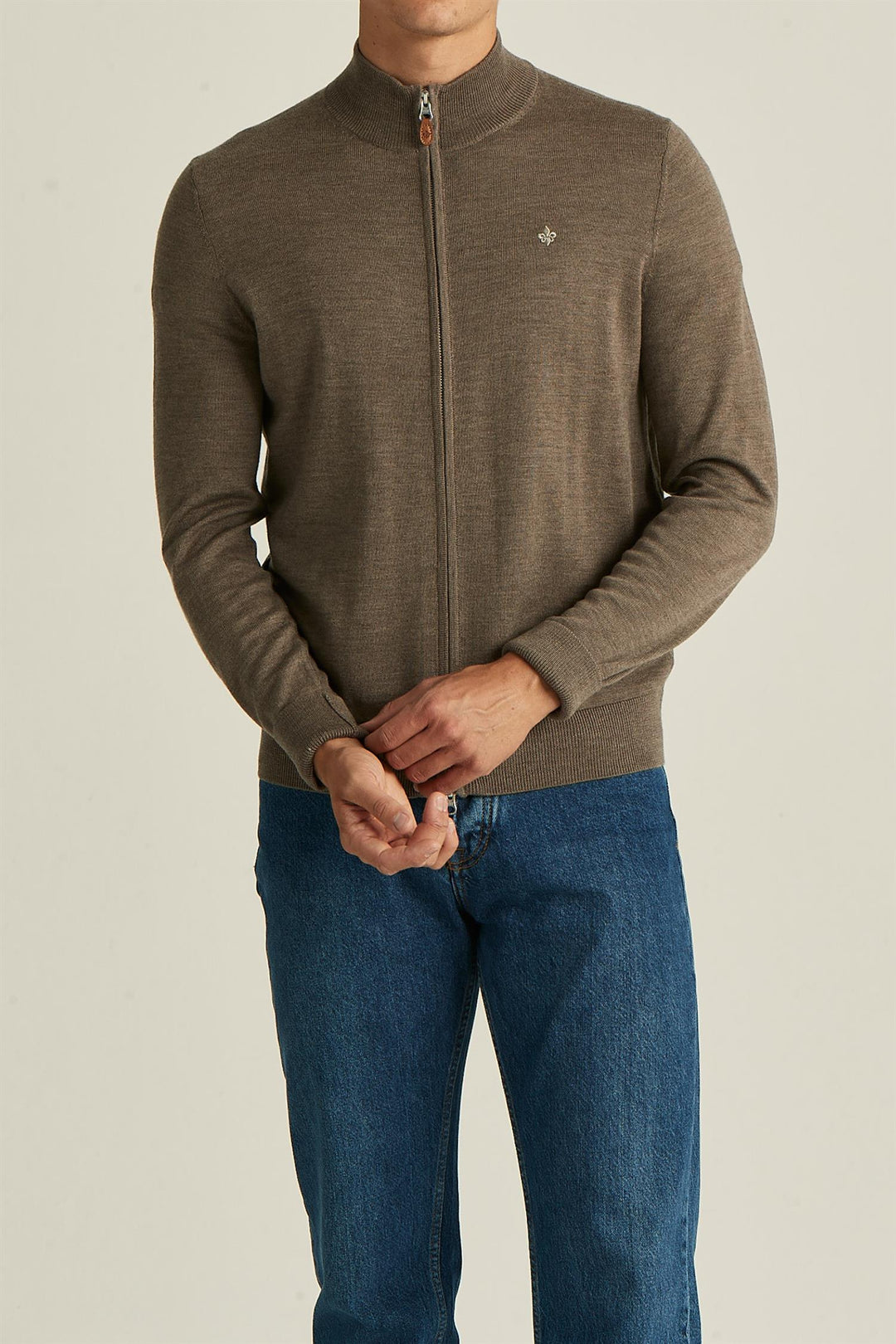 MERINO ZIP CARDIGAN  Brown