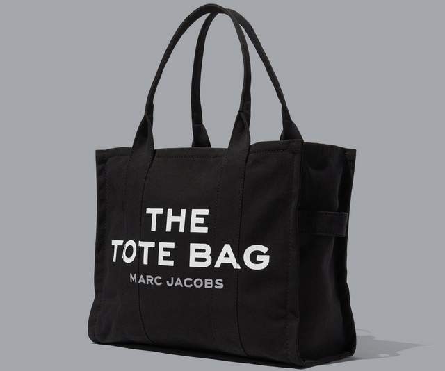 THE LARGE TOTE  Black