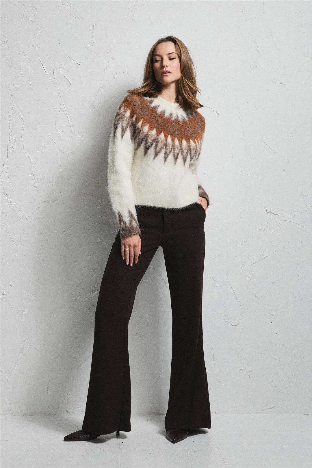 ERA  Brown / Beige / Cream