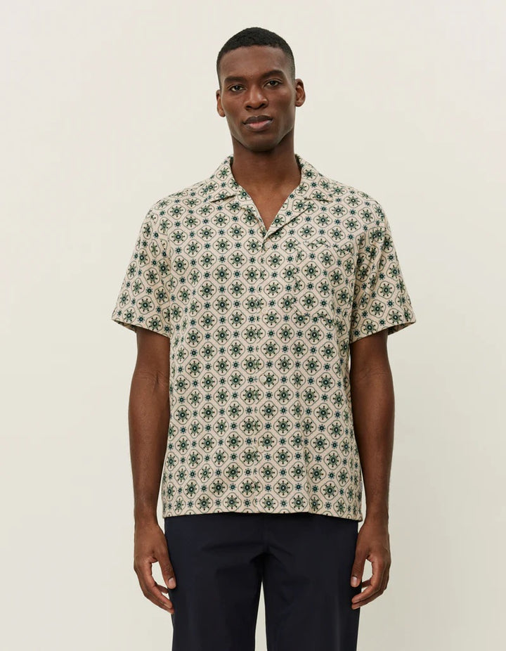 Lukas AOP Tapestry SS Shirt  Ivory