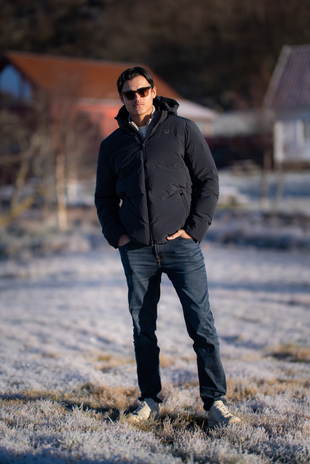 BOLT DOWN JKT  Black