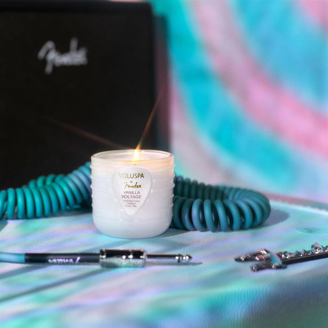 VANILLA VOLTAGE PEDESTAL CANDLE  Vanilla Voltage