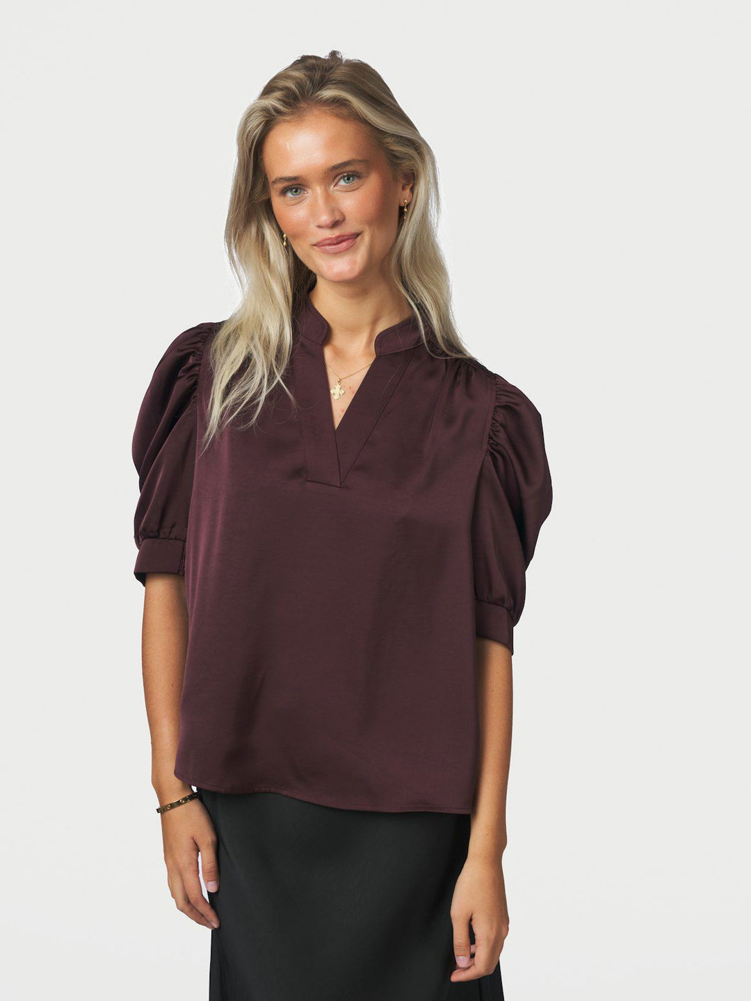 Roella Heavy Sateen Blouse  Burgundy