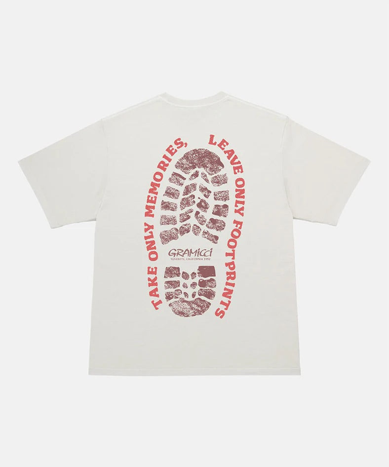 FOOTPRINTS TEE PIGMENT DYED  Natural Pigment