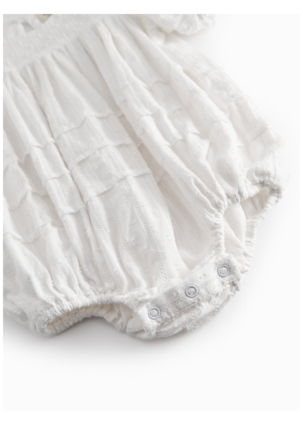 Ritona  White