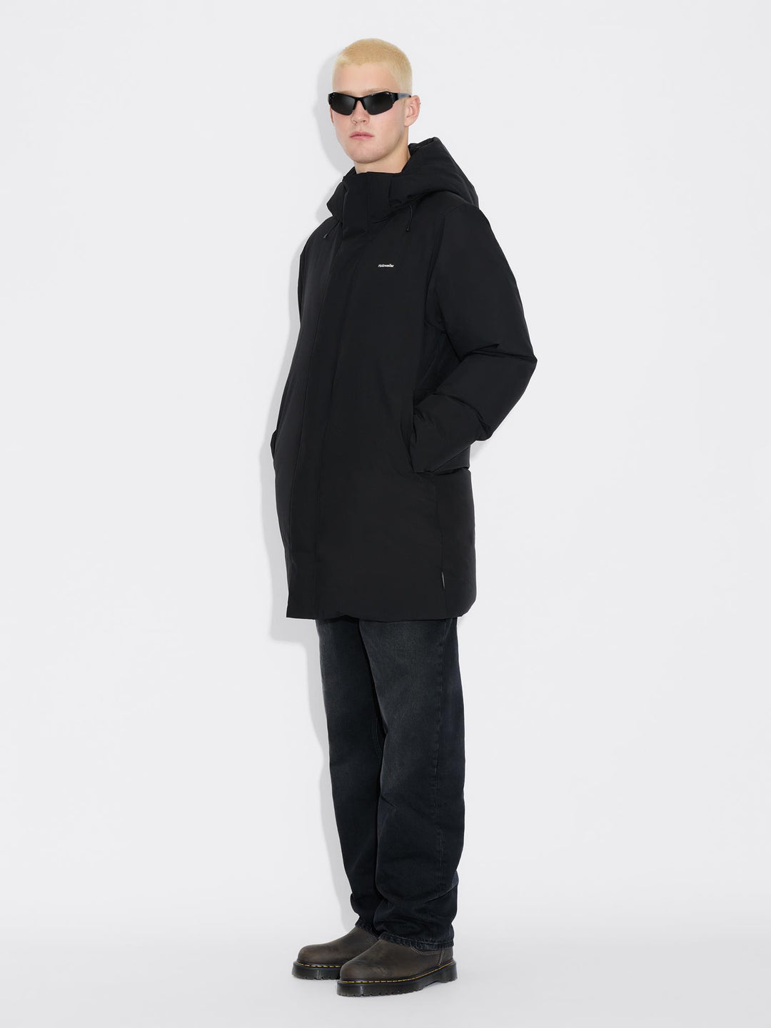 Lom Lt Down Jacket  Black