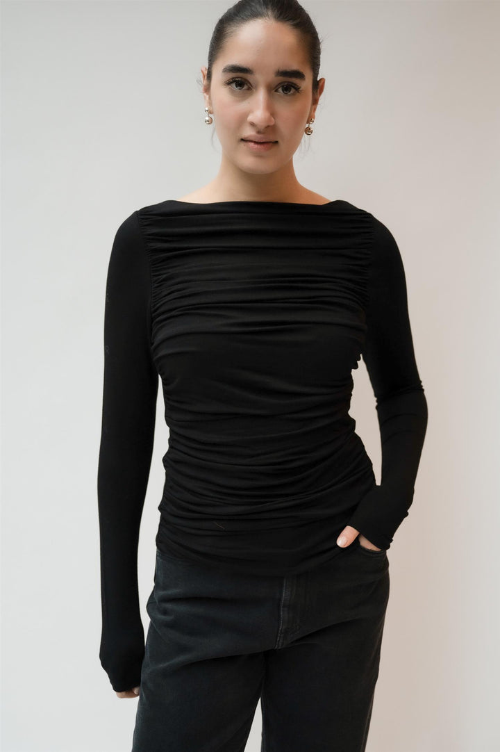 Sabik  Black