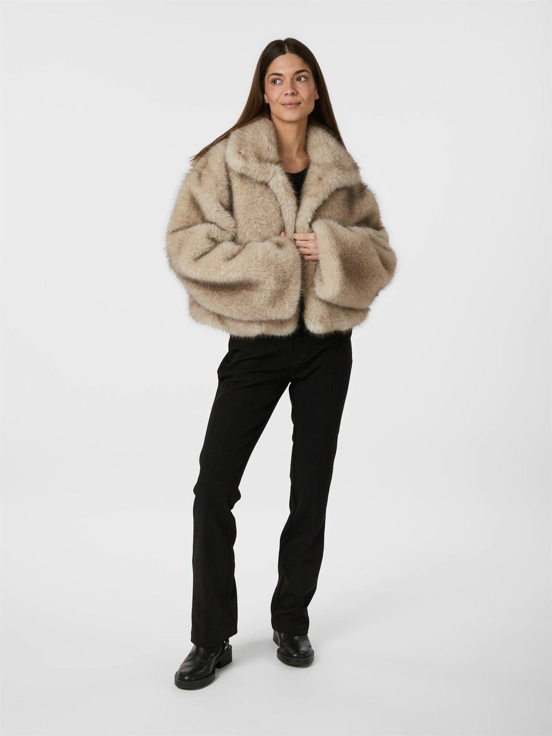 steff faux fur jacket  Beige