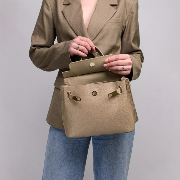 RIVOLI LEATHER  Light Taupe