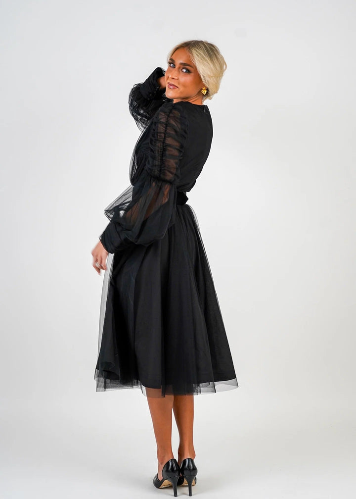 Andrine Kjole Black