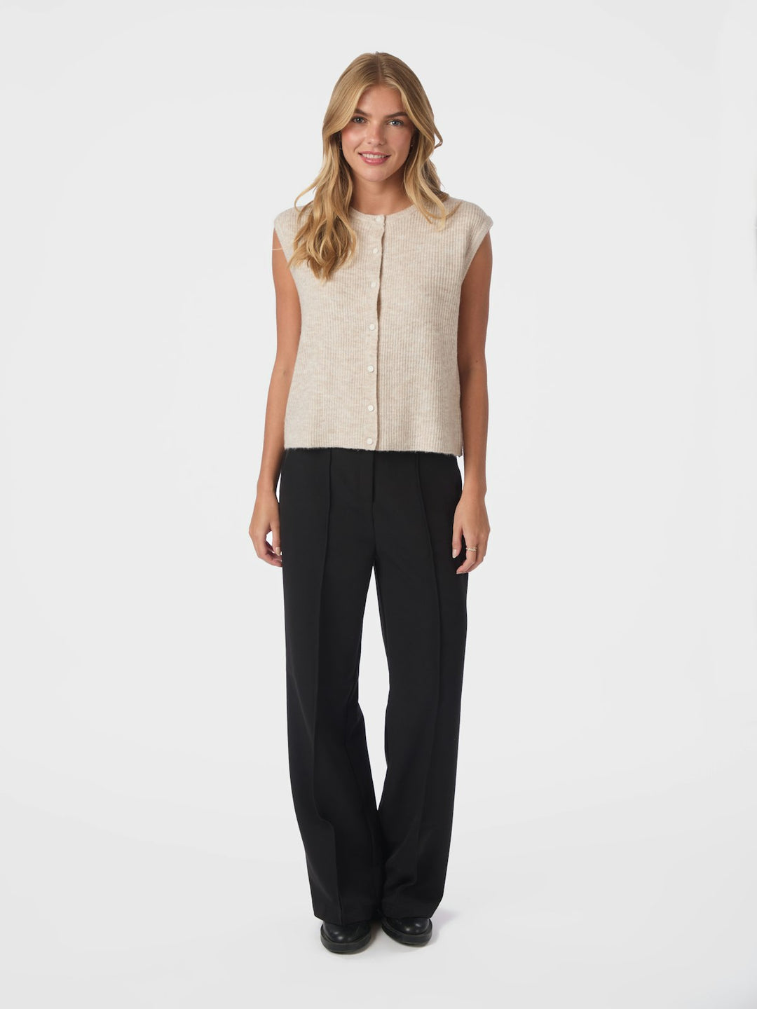 Everest Knit Vest  Sand Melange