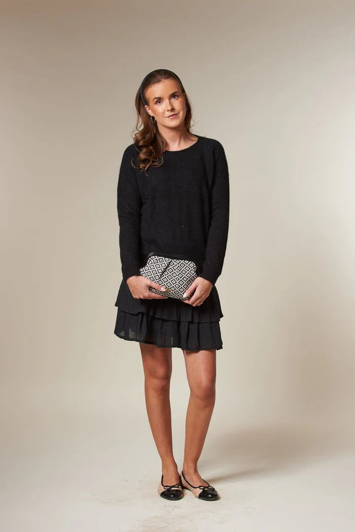 Jacquard Clutch  Black Combo
