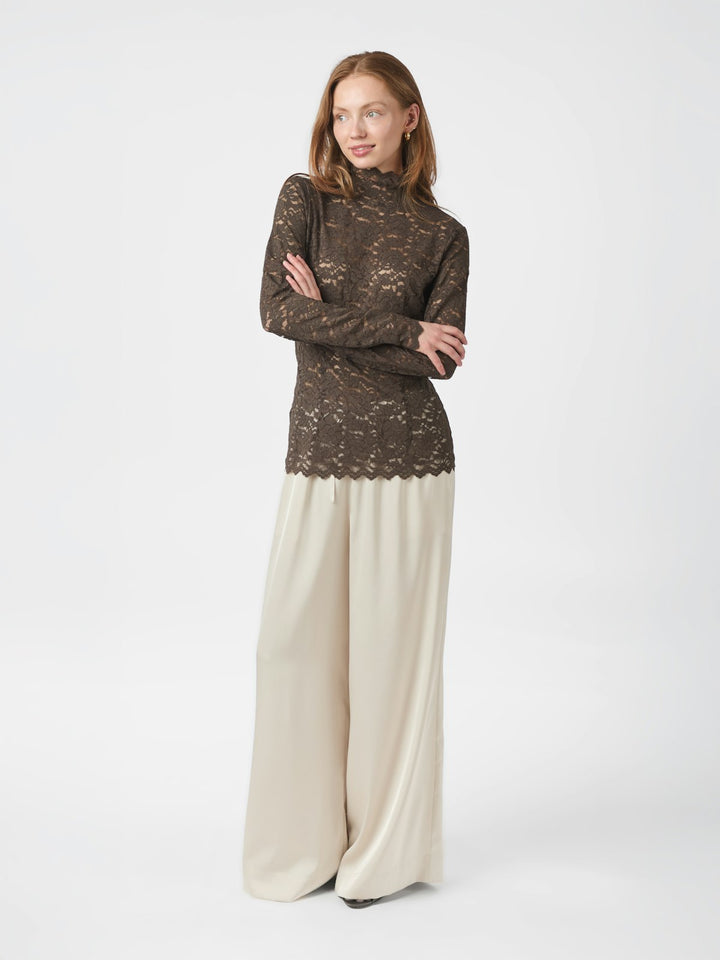 Liza Laceflower Blouse  Chocolate Brown