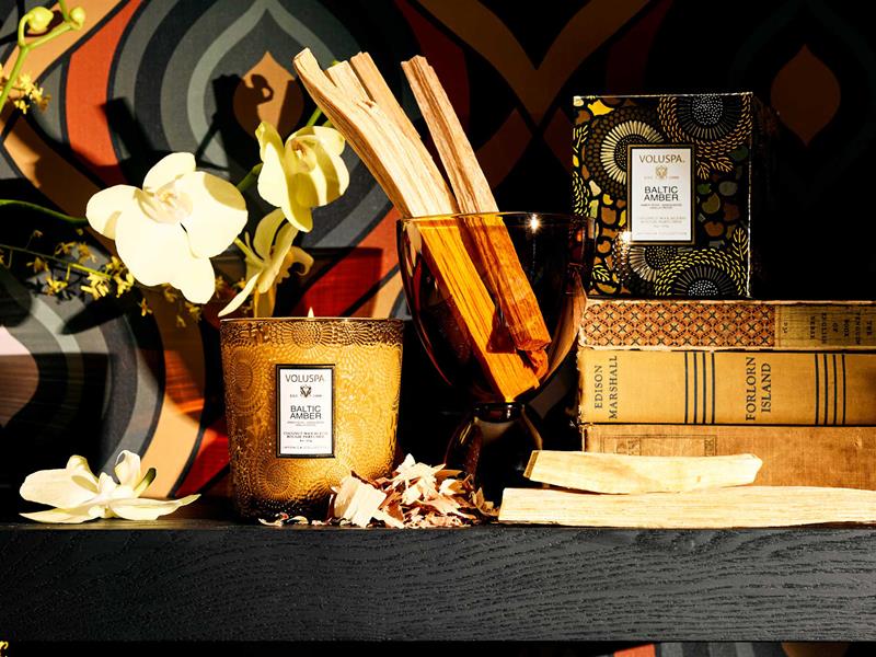 boxed candle baltic amber  Baltic Amber