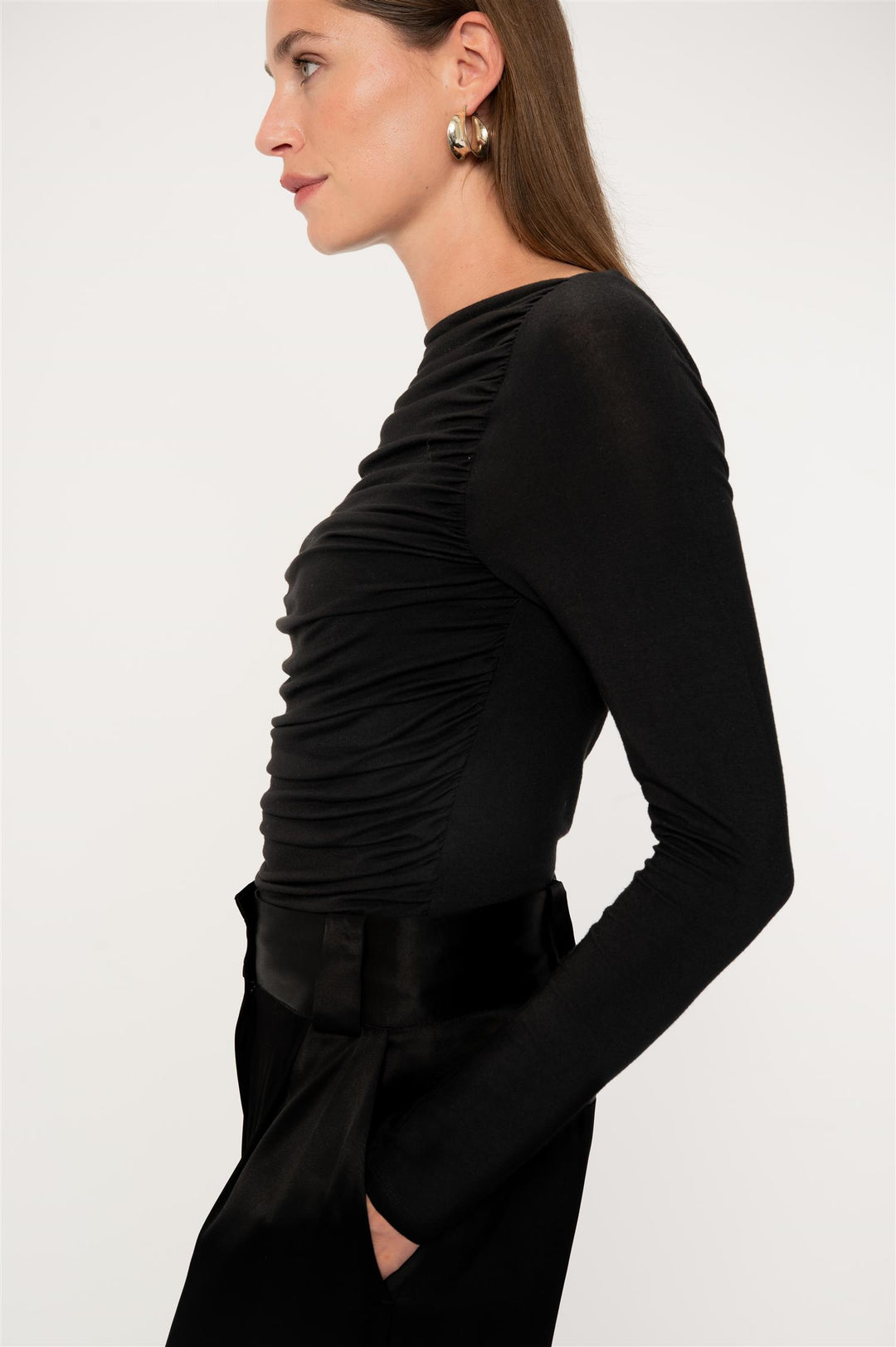 Sabik  Black