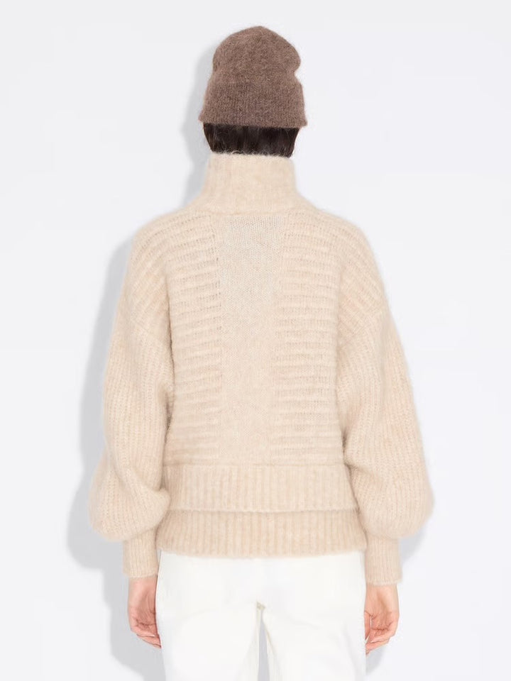 W Data Knit Sweater 25-04  Ecru