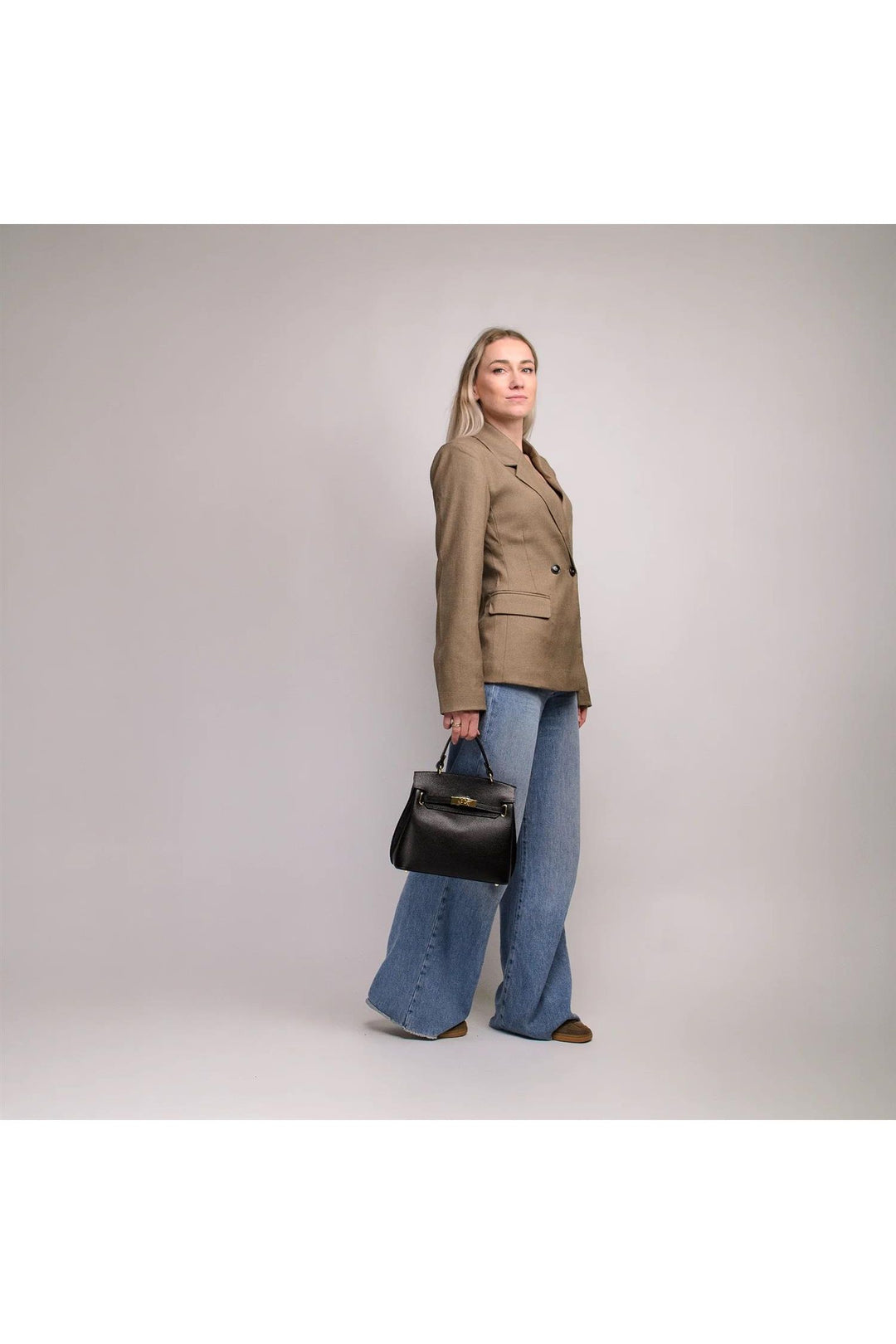 RIVOLI LEATHER  Black