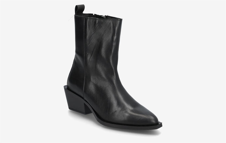 Xylena Booties  Black Leather