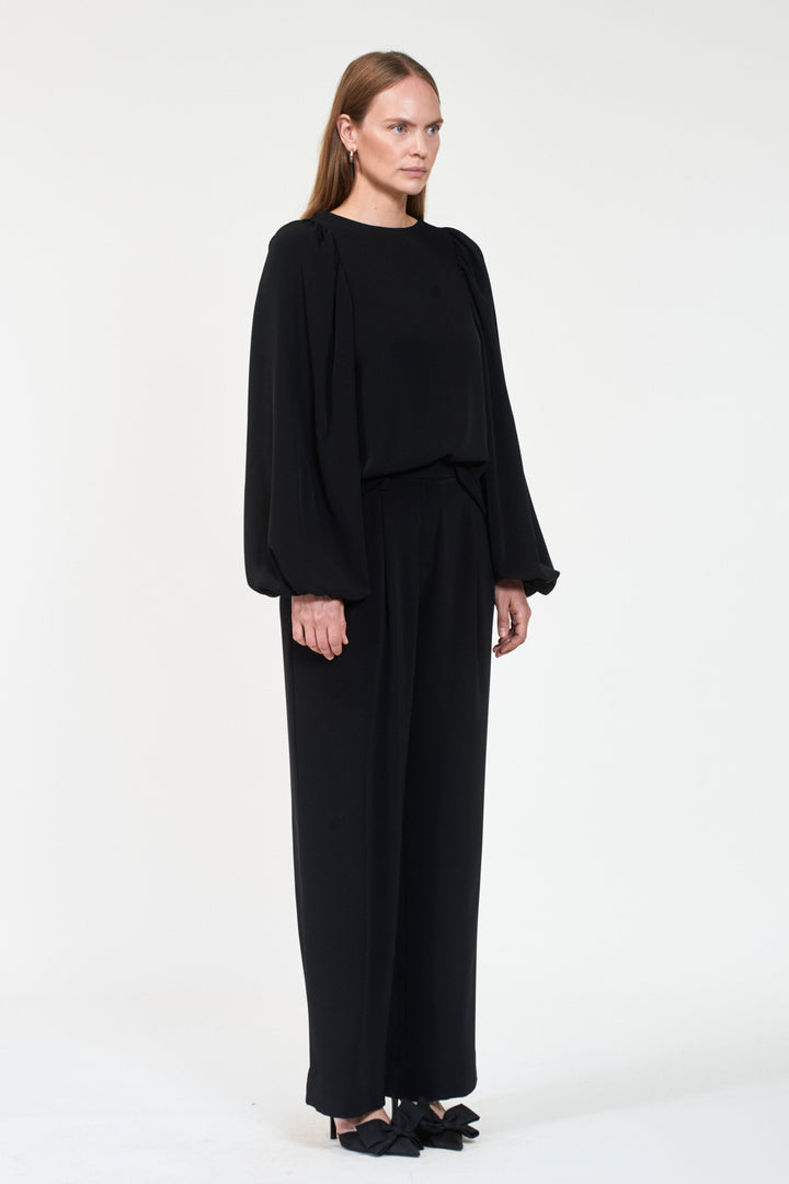 ASHI Crepe  Black
