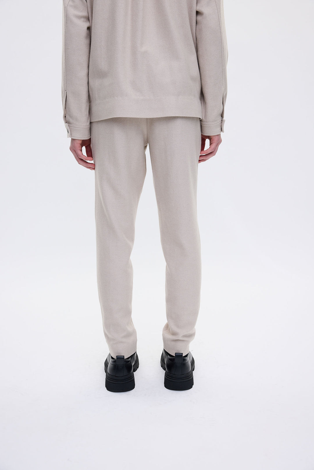 Theopl 050  31349 French Taupe