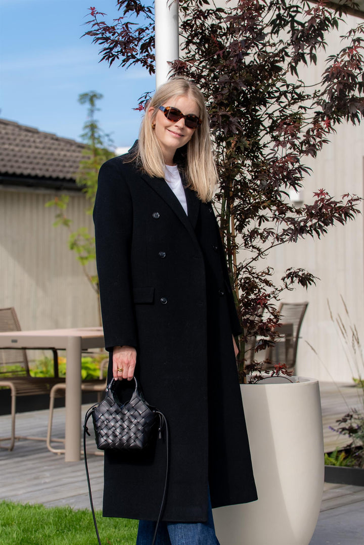 Falcon Coat 11104  Black