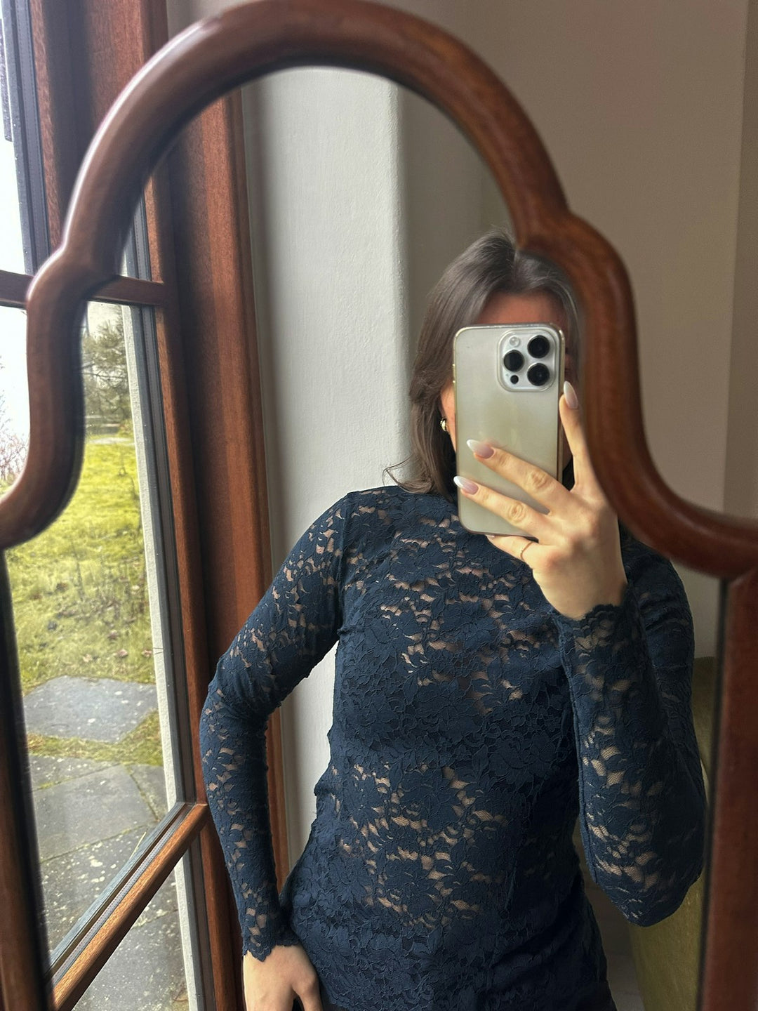 Liza Laceflower Blouse  Navy