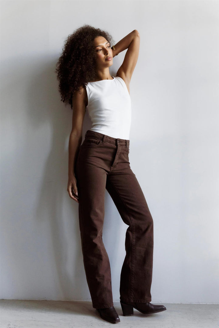 Billie  Dark Brown