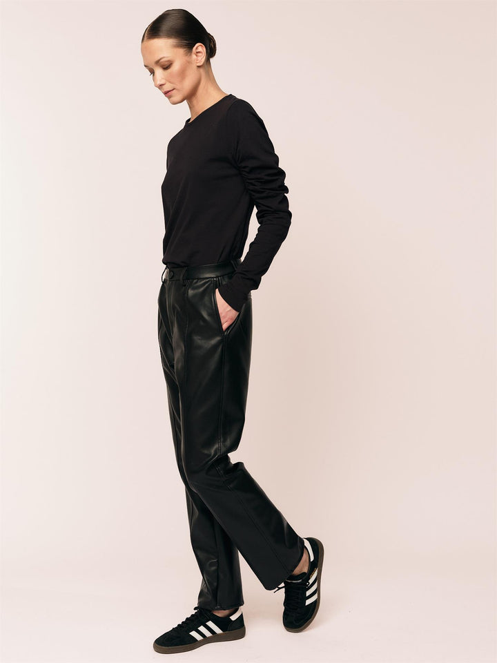 Lumi Cropped Trouser  Black