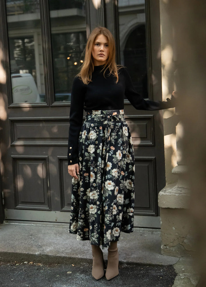 Astrid Skirt  Antique Black Poplin