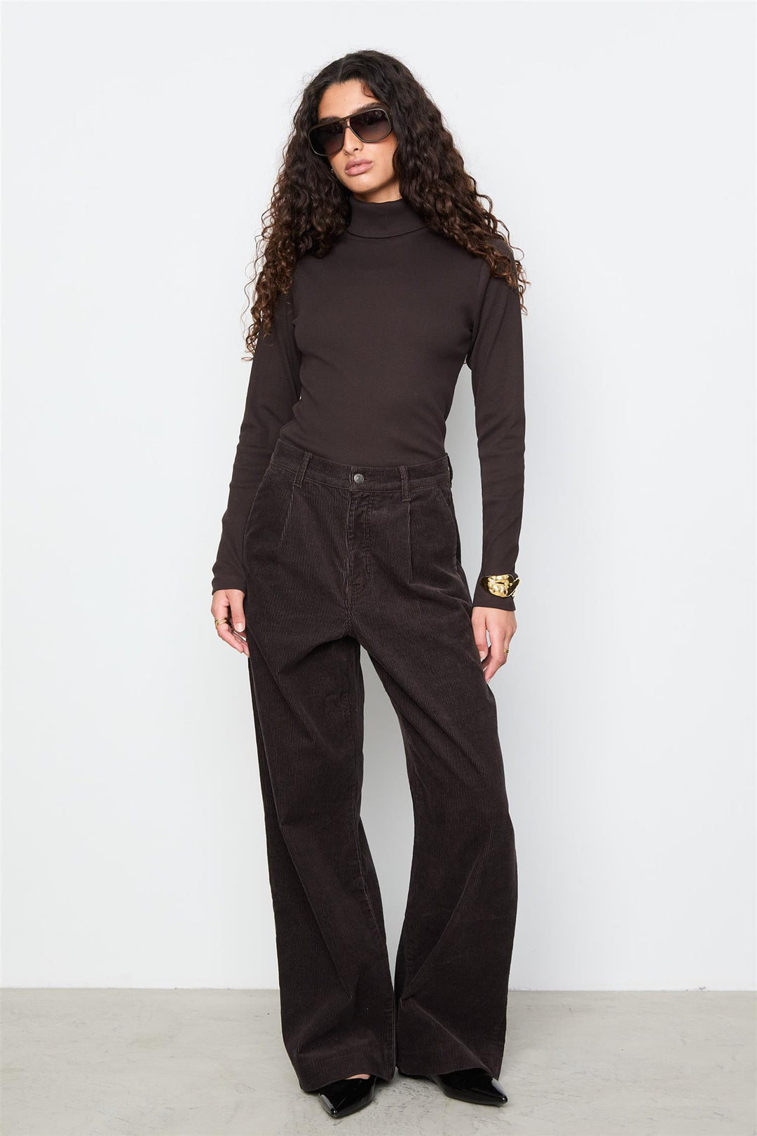 Petra Rib Turtleneck  Dark Brown