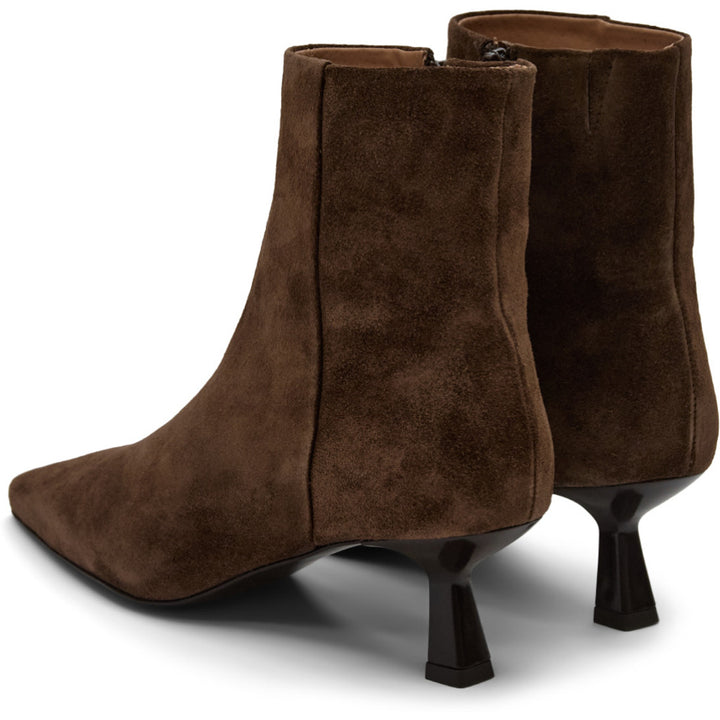 Wilma  Brown Suede