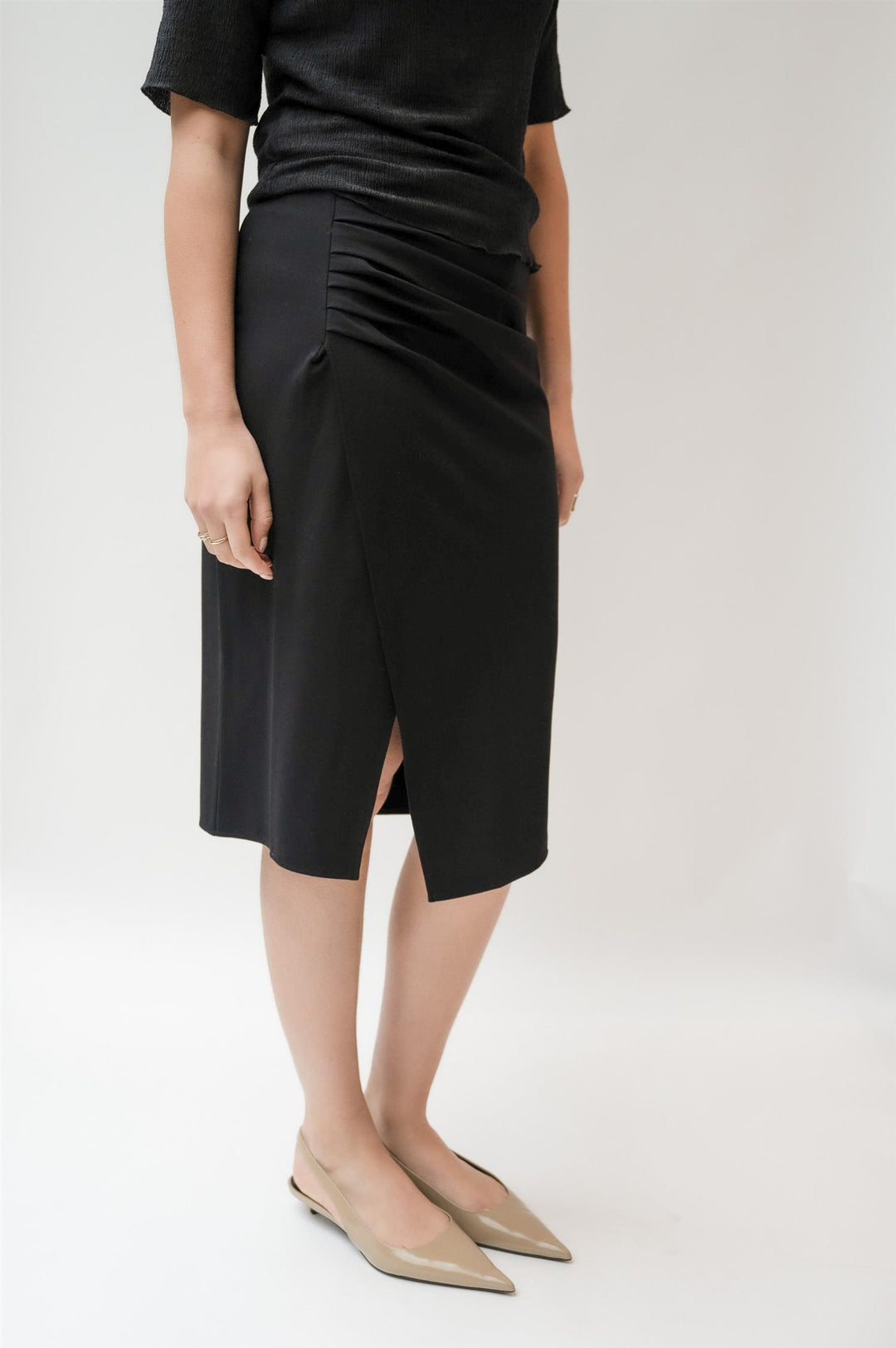 Hadar  Black