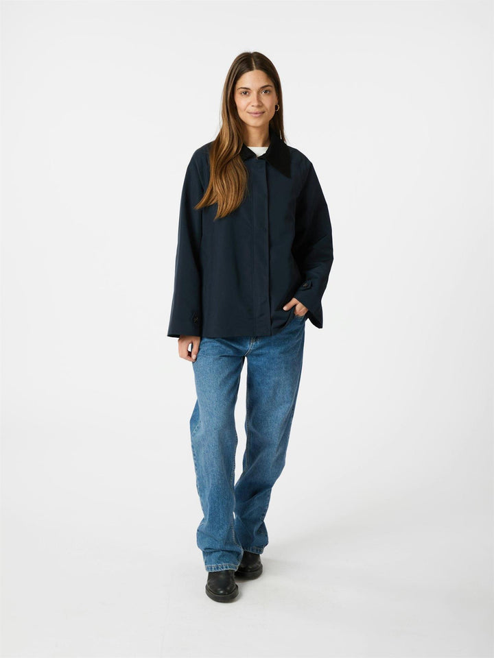 Gatbi Clean Jacket  Navy