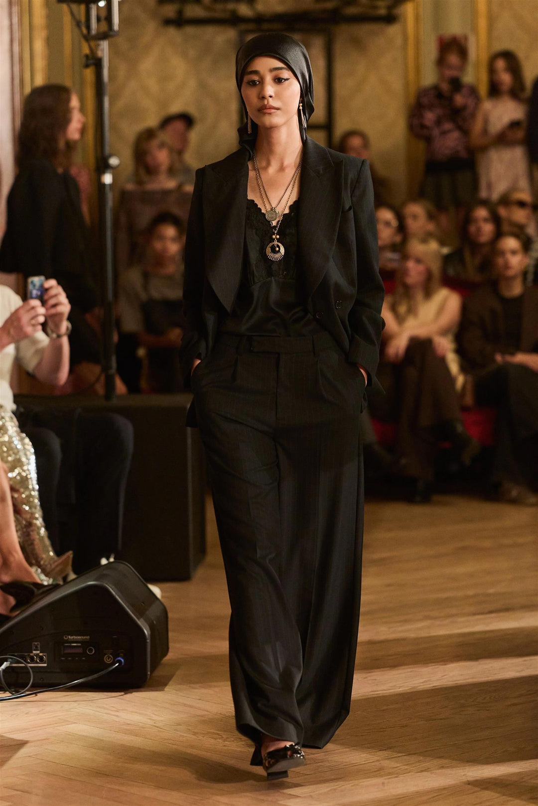 FRANCIS PINSTRIPE  Black