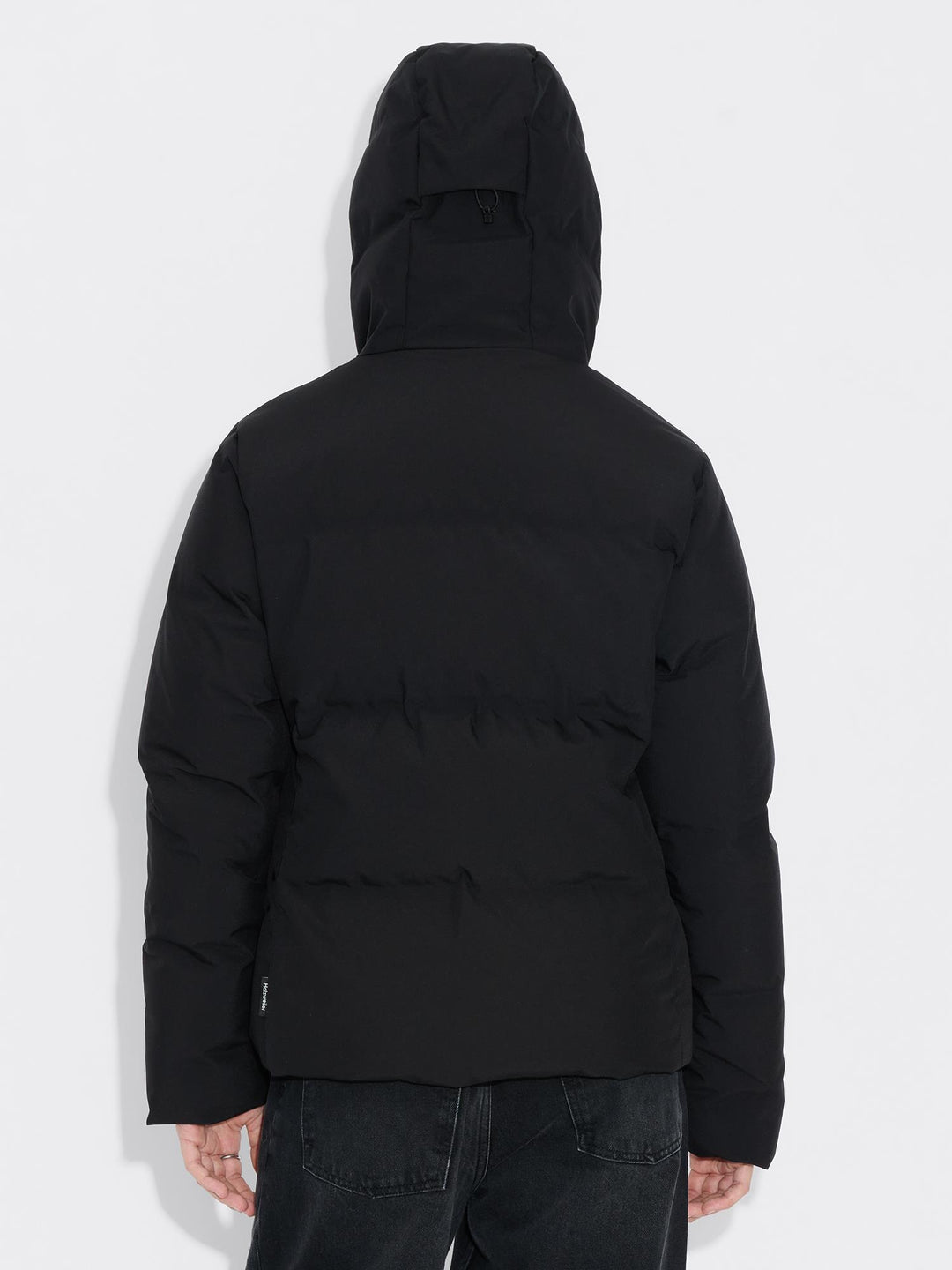 Besseggen Lt Short Jkt  Black