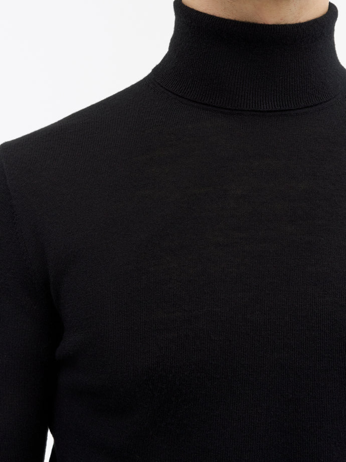 Nevile Rws  Black