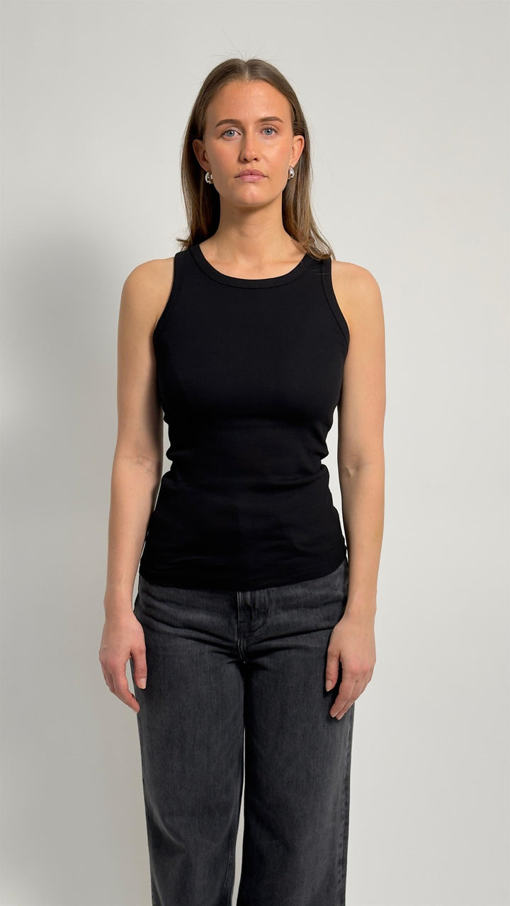 Alexo Tank  Black