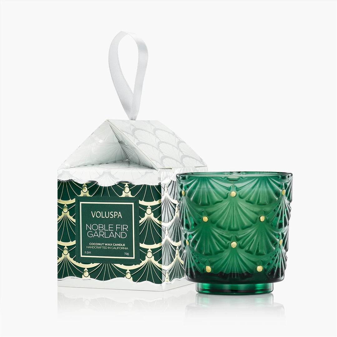 Boxed Pedestal Ornament Noble Fir