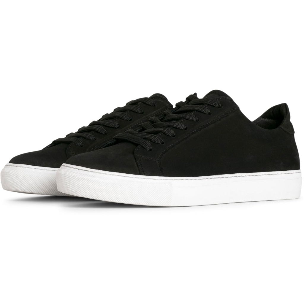 TYPE  Black Nubuck