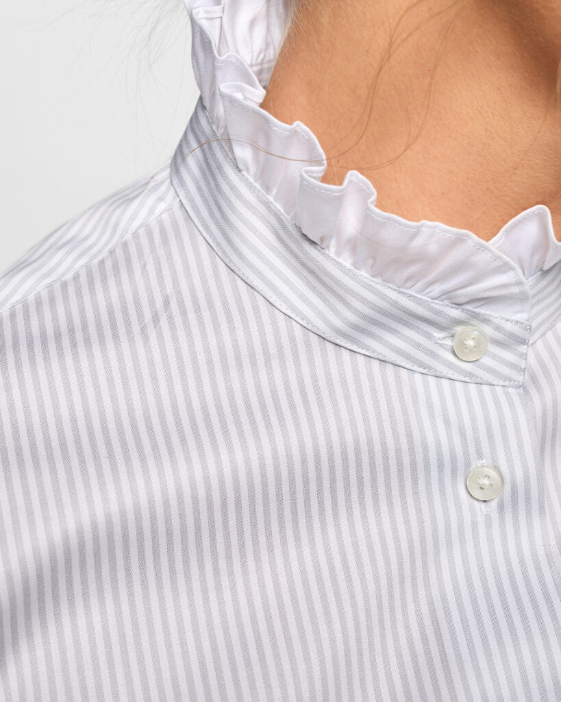Juliette Bengal Stripe  White / Grey
