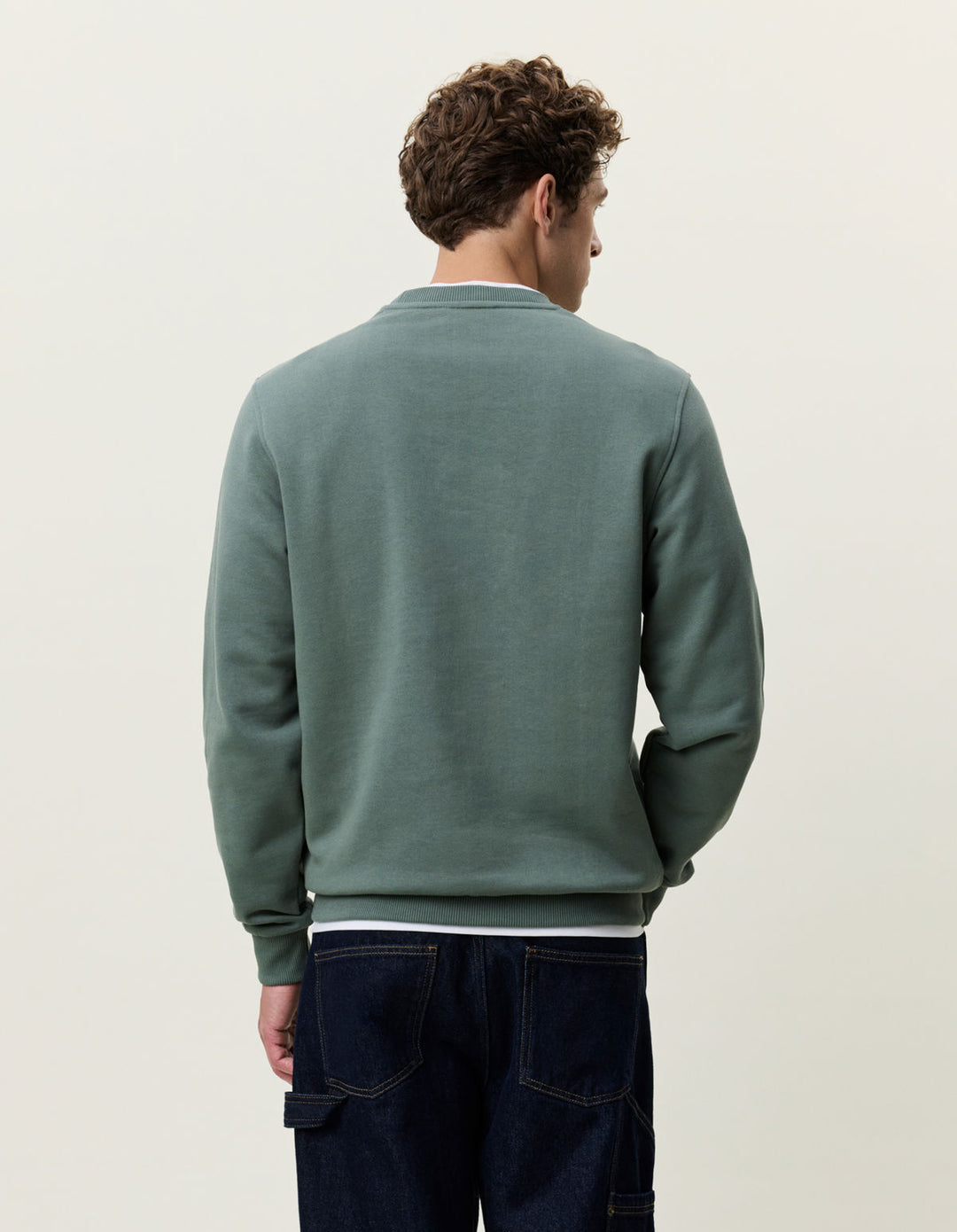 Core Seasonal Sweatshirt Laurel Wreath Green